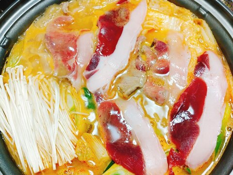 イノシシ鍋・牡丹鍋・ピリ辛とり野菜味噌
